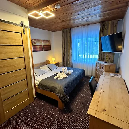 Otel Lesana